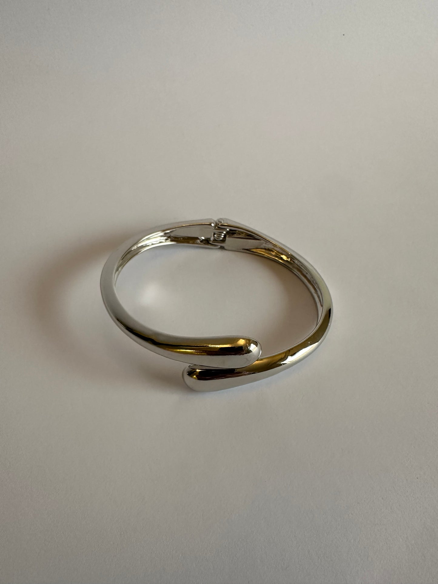 Overlap Bracelet