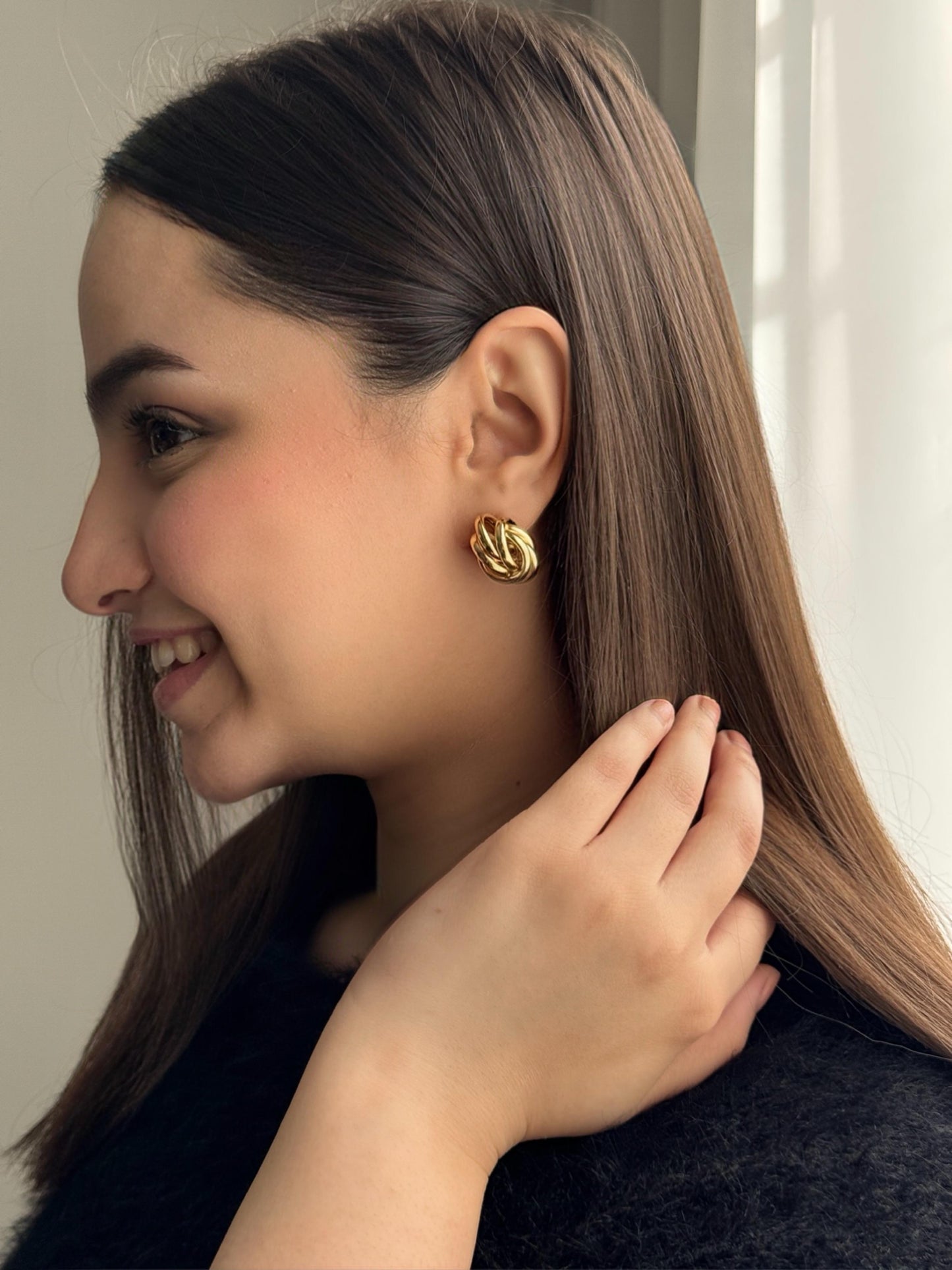 Classic Knot Earrings (Gold)