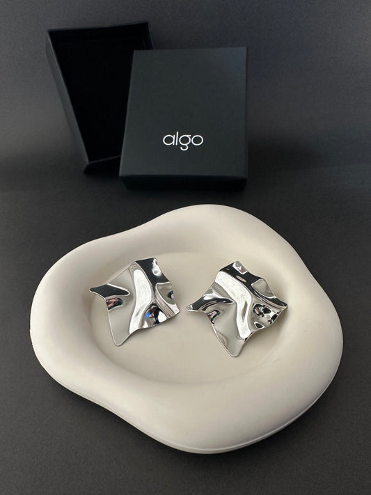 Modern Sculpted Earrings (Silver)