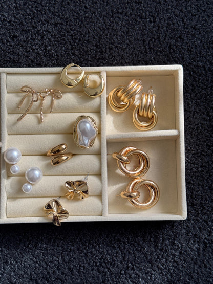 Statement Pearldrop Earrings
