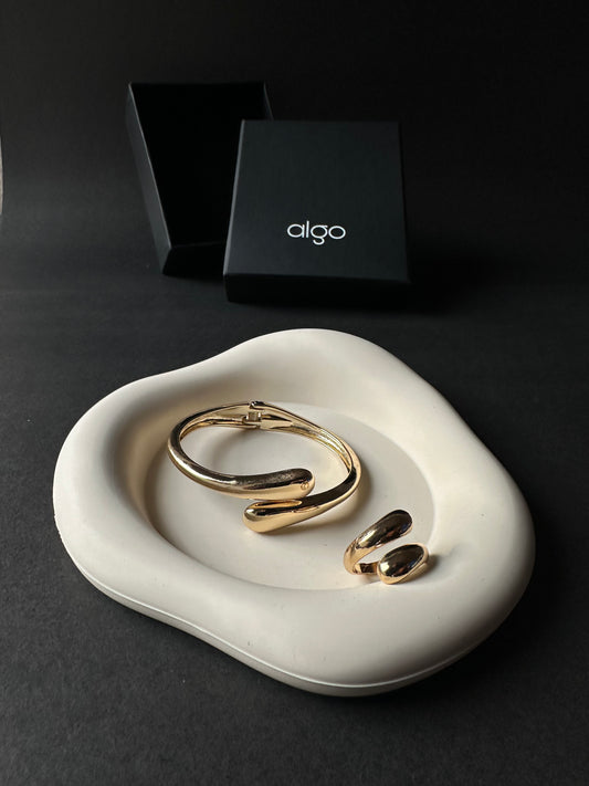 Overlap Bracelets Plus Ring