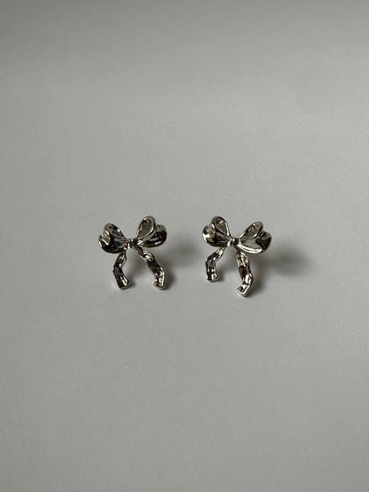 Wire Bow Earrings
