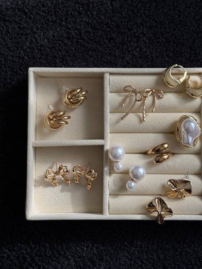 Statement Pearldrop Earrings
